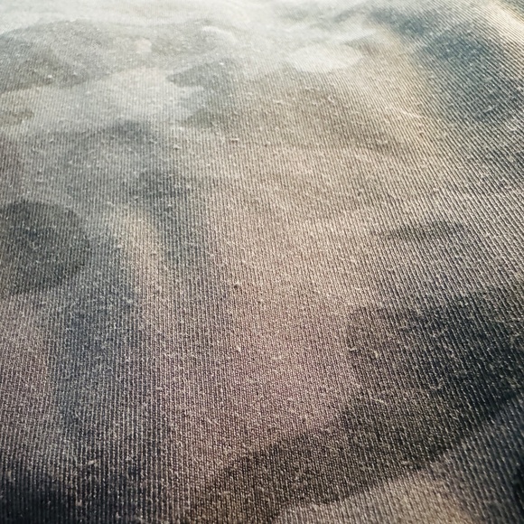 Lululemon - On The Fly 7/8 Pant, 27", Size 6, Incognito Camo Multi Grey - Picture 7 of 7